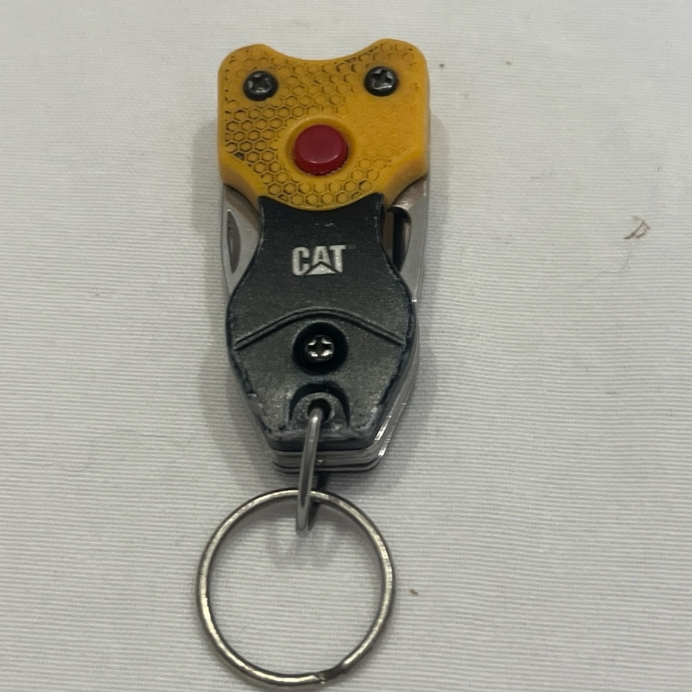 CAT COMPANY Mini Multi Tool Flashlight Keychain